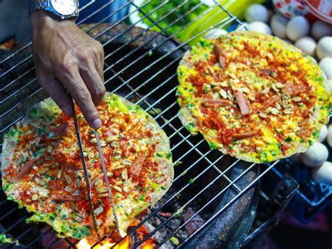  Bánh Tráng Nướng Loudi: Món Ăn Ngọt Lịm Phù Hợp Cho Những Buổi Chiều Lạnh?